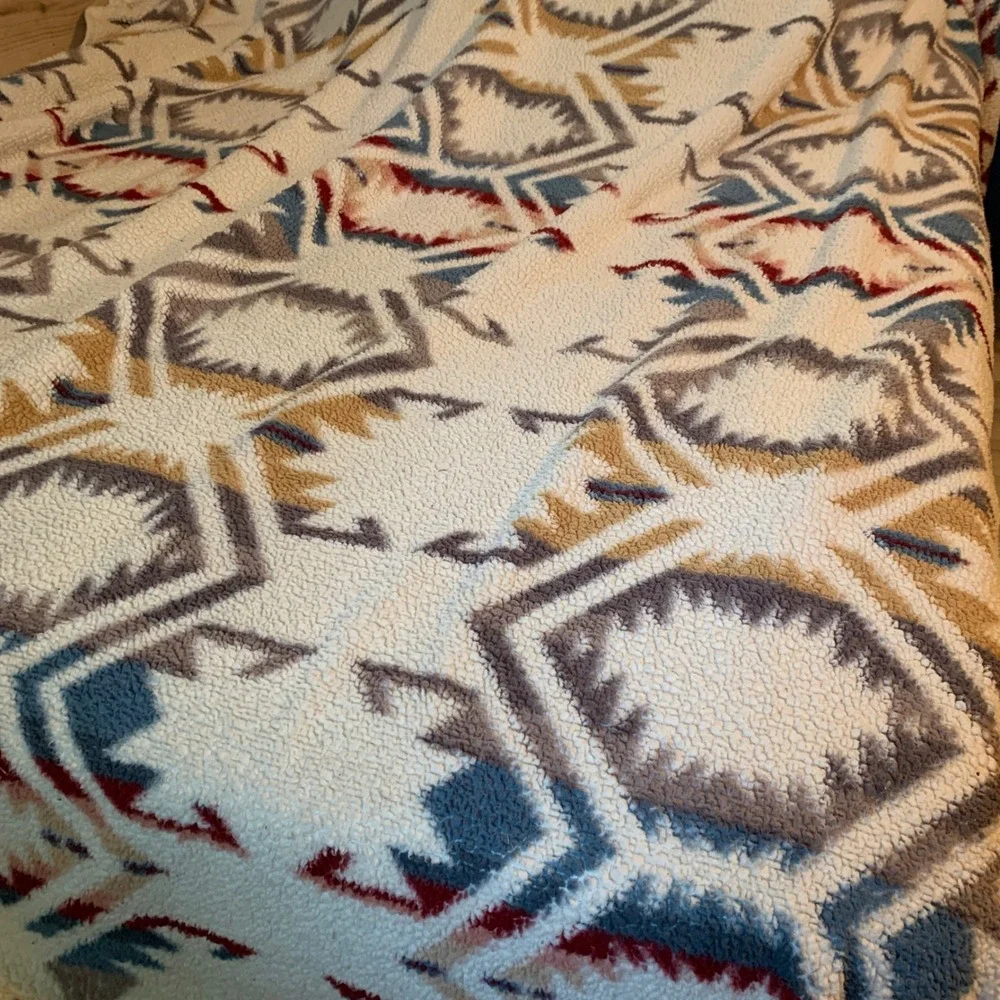 Pendleton sherpa fleece